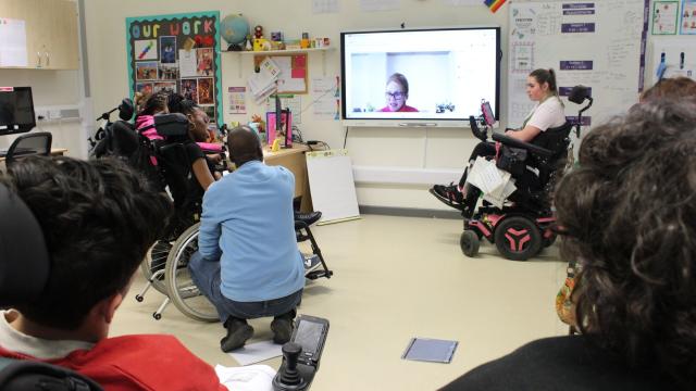 College students taking part in a creative writing workshop with author AJ Campbell, on a Teams call